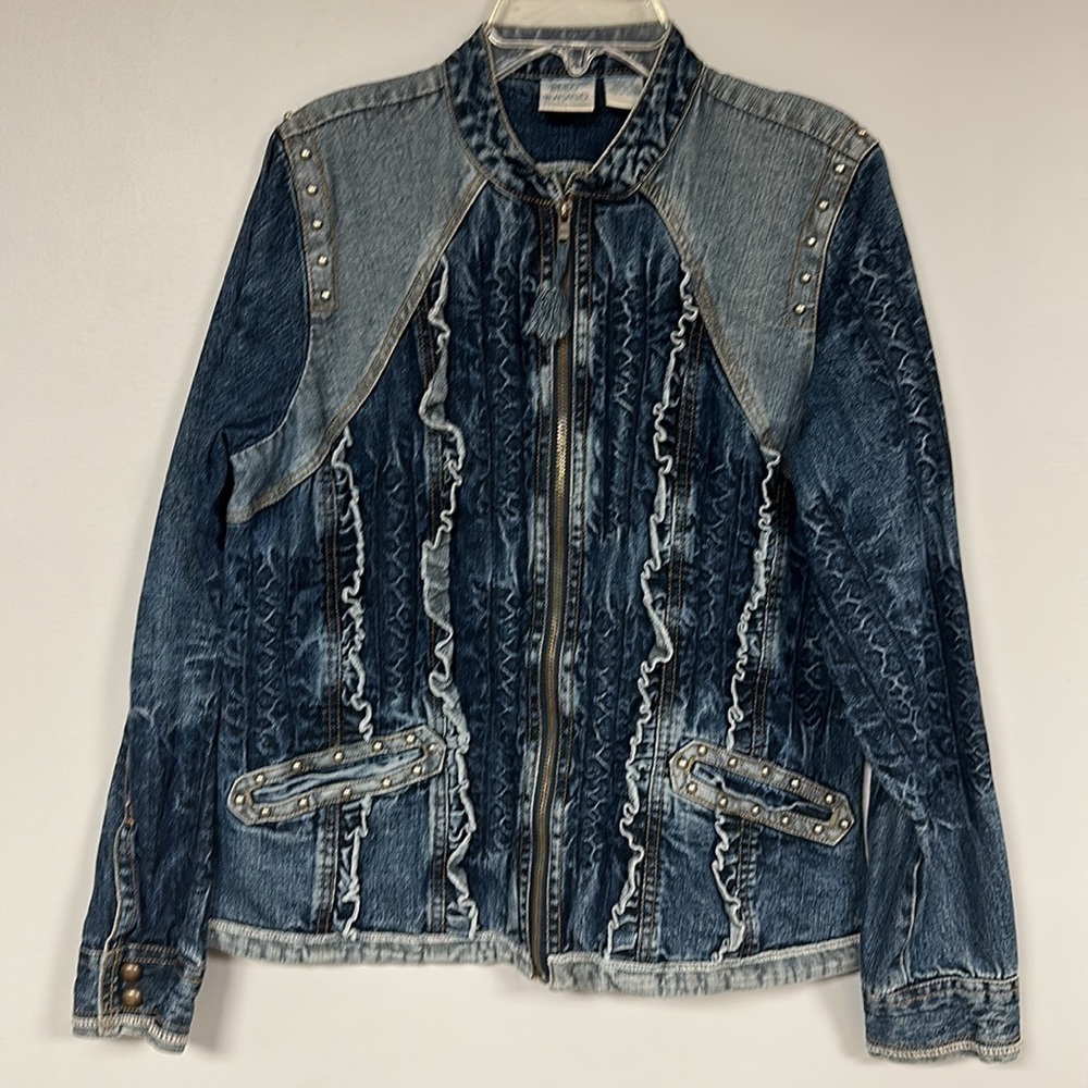 VINTAGE Rare!! Bleu Bayoo Embroidered Ruffled Jacket  Zip front, Metal studs S